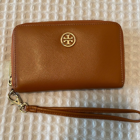 Tory Burch Handbags - Tory Burch wallet